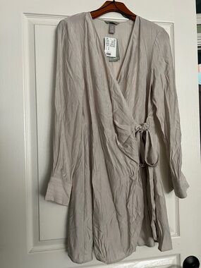 H&M Light Taupe-Beige Wrap Dress with Side Tie